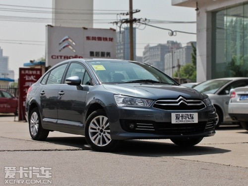 東風(fēng)雪鐵龍2012款新世嘉三廂 東風(fēng)雪鐵龍2012款新世嘉三廂