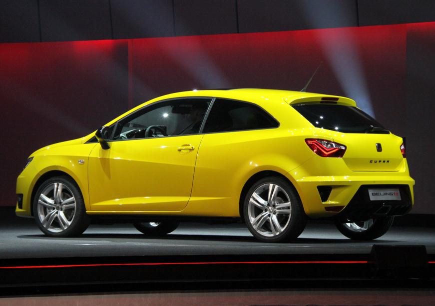 2013款I(lǐng)BIZA 1.4T旅行款 2013款I(lǐng)BIZA 1.4T旅行款