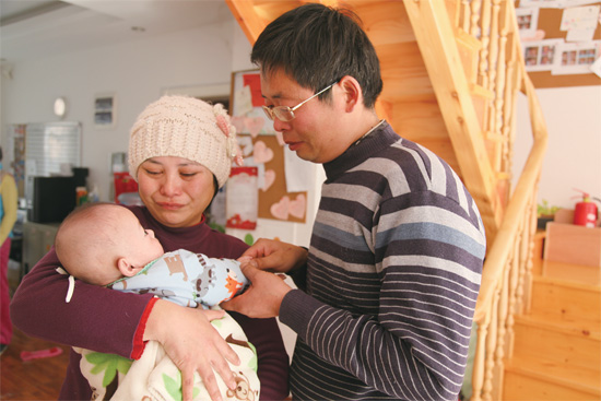 半年之后，奇奇終于見到爸爸媽媽了