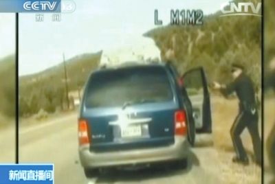 1察第一次讓費(fèi)雷爾下車。