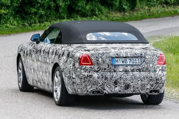 勞斯萊斯曜影 勞斯萊斯曜影