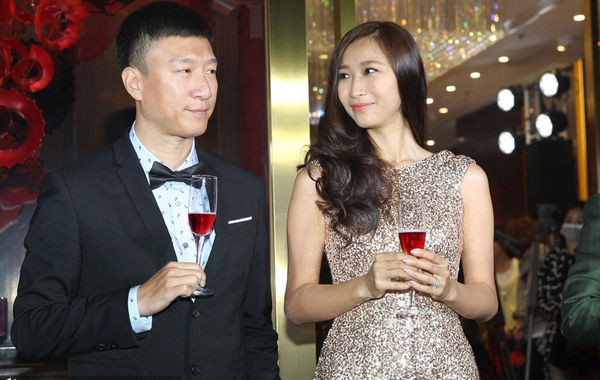 圖為孫紅雷、王駿迪夫婦。