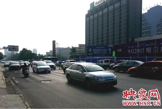 金水路沿線居民期待準(zhǔn)快速路早日開通。