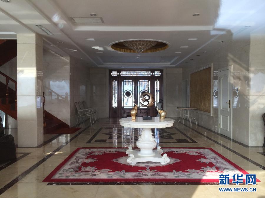 麗日山莊里的別墅大廳（2013年12月9日攝）。