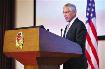 昨日下午，美國國防部長哈格爾在中國國防大學(xué)發(fā)表演講。