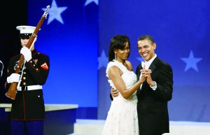 奧巴馬夫婦去年總收入298.8萬元人民幣。