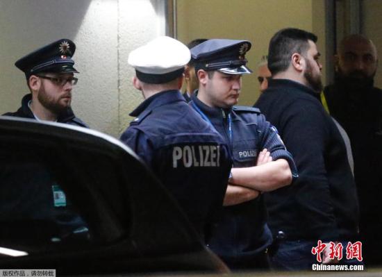 當(dāng)?shù)貢r(shí)間24日，一架空客A320飛機(jī)在法國(guó)南部阿爾卑斯墜機(jī)。