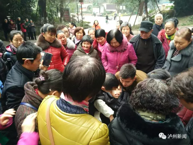 四川一對男女情人節(jié)被發(fā)現(xiàn)裸死出租屋內(nèi) 嫌犯被抓 四川一對男女情人節(jié)被發(fā)現(xiàn)裸死出租屋內(nèi) 嫌犯被抓