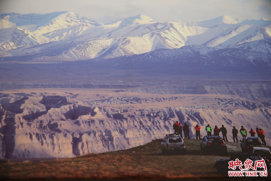 賽車的世界、更是男人的世界。圖為部分參展攝影作品。