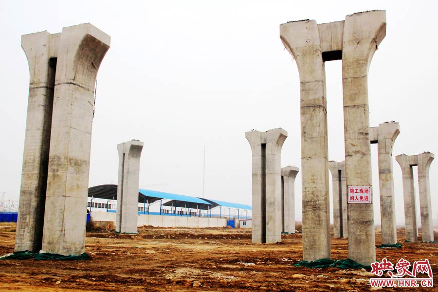 今年9月份，媒體曾報道稱，此項目停工的原因主要是資金鏈斷裂。