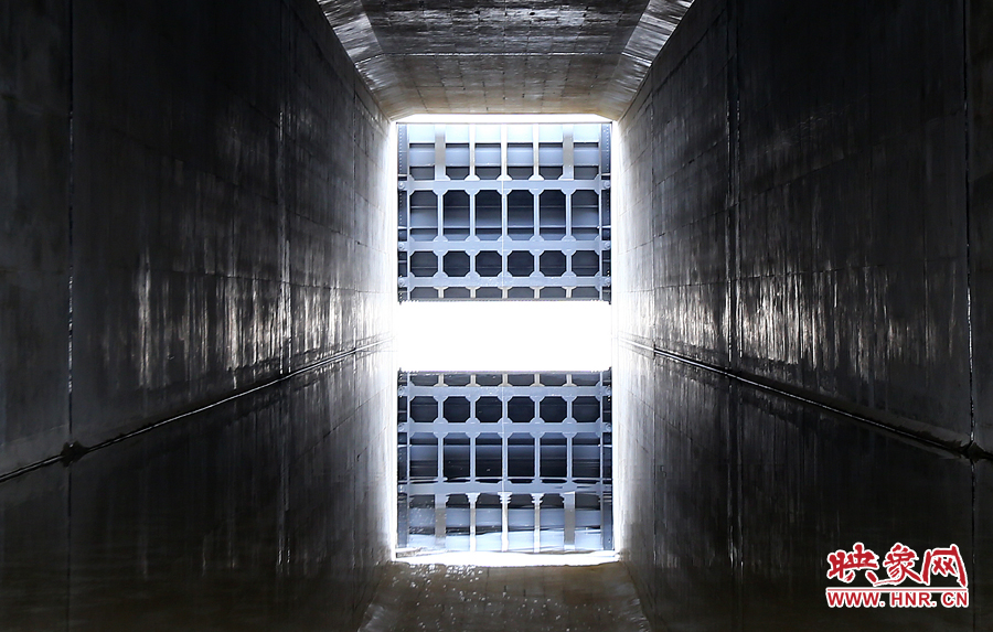 完工的南水北調(diào)水渠，靜靜的等待著首次通水