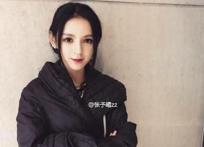 國民老公王思聰的緋聞女友張予曦，93年