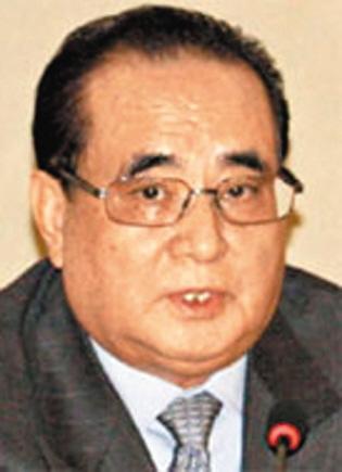 李秀勇曾照料金正恩兄妹。