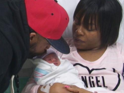 俄亥俄州一對(duì)同為元旦生日的夫妻，就在剛剛過去的1月1日，又生下了自己的女兒。