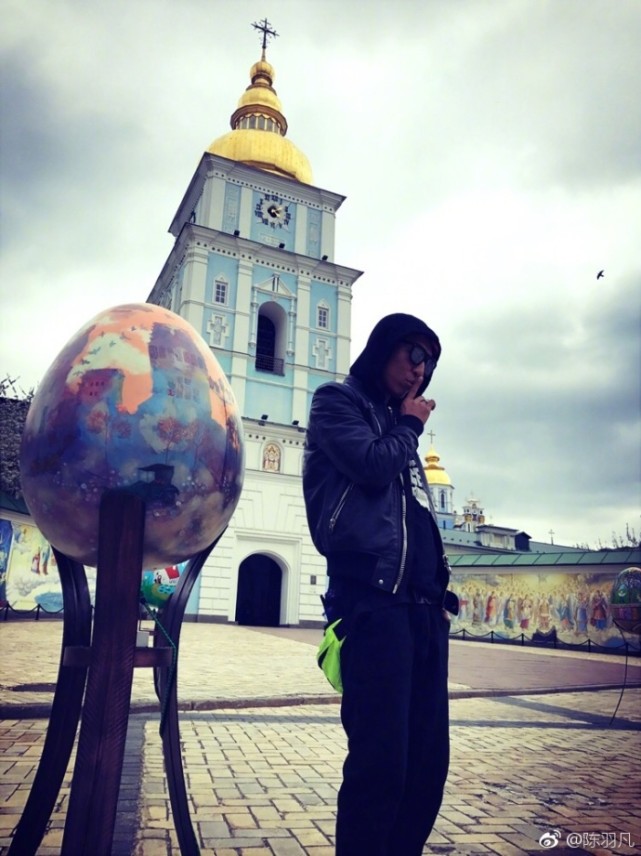 陳羽凡疑似回應(yīng)白百何出軌:蛋疼的回家過(guò)節(jié)吧 陳羽凡疑似回應(yīng)白百何出軌:蛋疼的回家過(guò)節(jié)吧