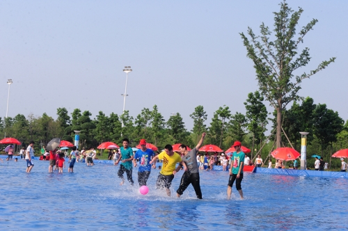 2014鄭州綠博園第二屆綠博之夜即將開(kāi)幕