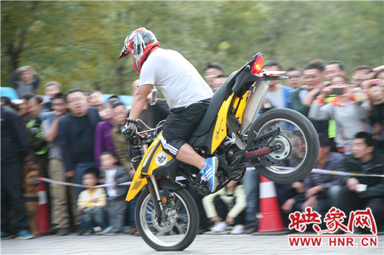 2014首屆蟒河摩托藝術(shù)文化節(jié)在蟒河景區(qū)隆重開(kāi)幕 2014首屆蟒河摩托藝術(shù)文化節(jié)在蟒河景區(qū)隆重開(kāi)幕
