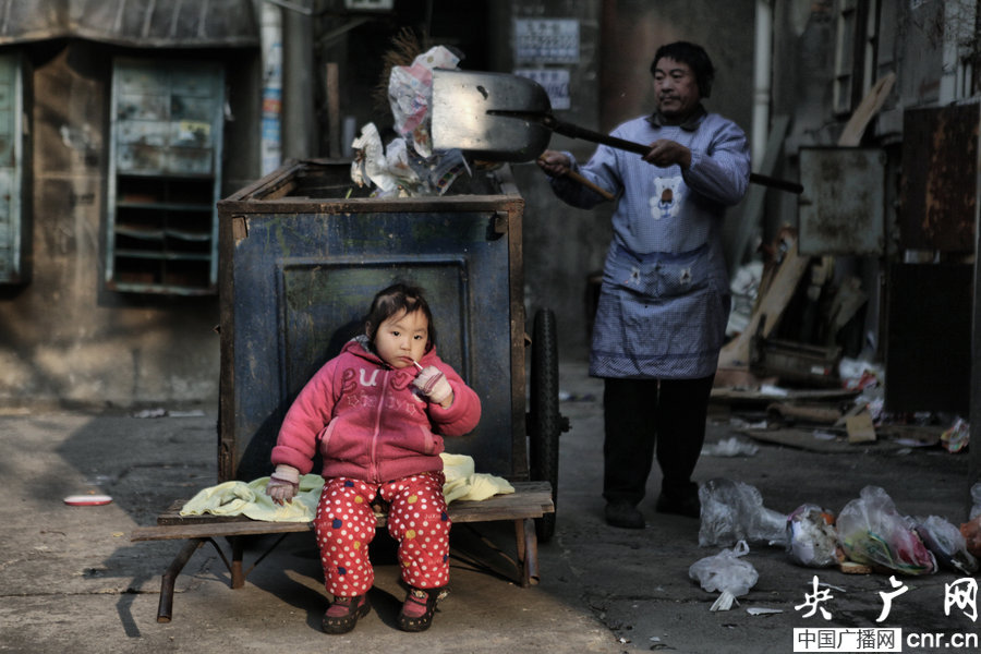 垃圾車(chē)上的童年