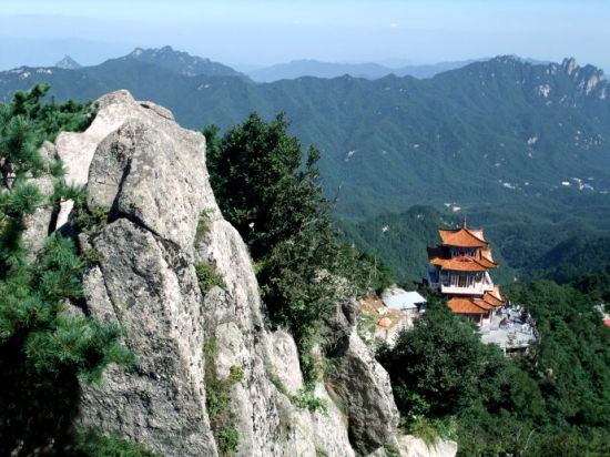 山雄水俊洛陽(yáng)白云山 古都里的人間仙境 山雄水俊洛陽(yáng)白云山 古都里的人間仙境